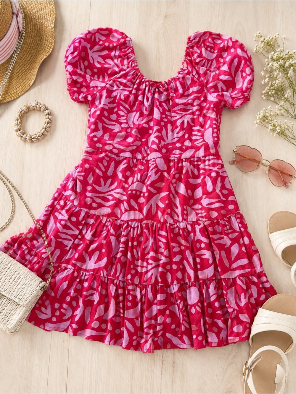 Chelsea & Violet Hot Pink Abstract Print Puff-Sleeve Tiered Dress